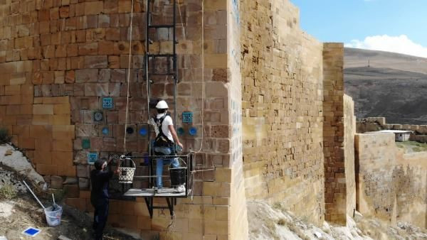 Bayburt Kalesi görenleri hayran kaldı! Her şey 10 santimetrelik kırık örnekle başladı - Resim: 2