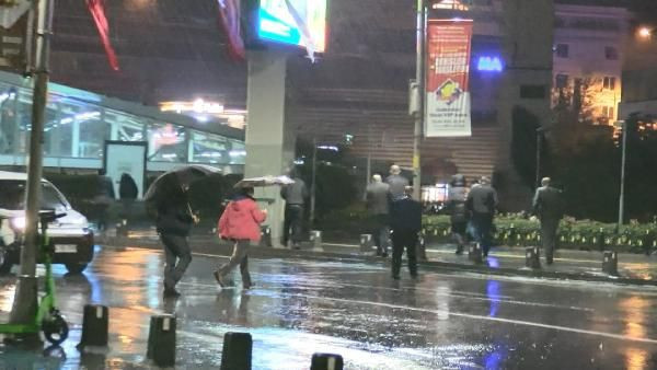 Meteoroloji'den İstanbul için kuvvetli yağış uyarısı! BUDO seferleri iptal etti - Resim: 3