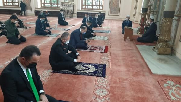 Atatürk için Dolmabahçe'de mevlit okutuldu Vali Yerlikaya ve İmamoğlu da katıldı - Resim: 2