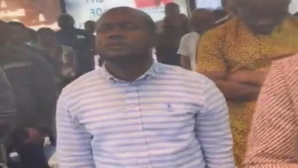 İstanbul'da ihbar edilen dernekte Nijeryalılar ayin yaptılar! Şok eden görüntüler ortaya çıktı - Resim: 3