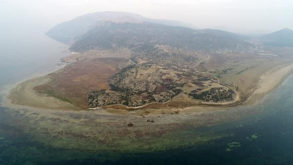 Eğirdir Gölü'nde ürperten tehlike: İkiye bölünüyor - Resim: 4
