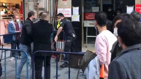 İstiklal Caddesi'nde tekme tokat sosyal mesafe kavgası "Bir şeye kafam bozuktu" - Resim: 3