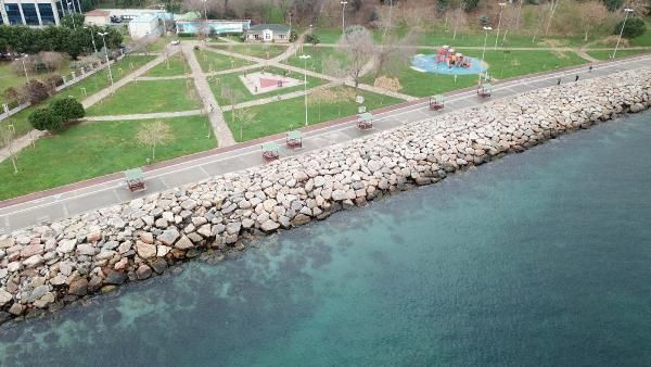 İBB Kadıköy sahiline koydu vatandaş tepki gösterdi: İçki masası kuruyorlar - Resim: 1