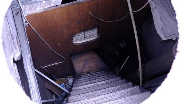 Konya'da gece kulübüne baskın! Polisten kaçıp çatıya saklandılar - Resim: 4