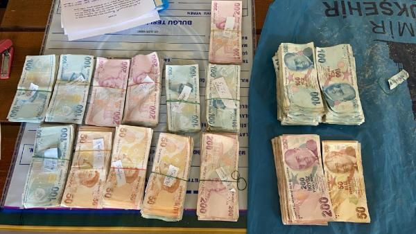 Bin kamyon moloz 25 kişilik ekip! İzmir depremi sonrası hepsi enkazın altından çıktı - Resim: 1