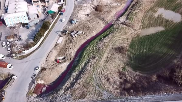 Endişe yarattı! Arnavutköy'de "kırmızı dere" tedirginliği - Resim: 3