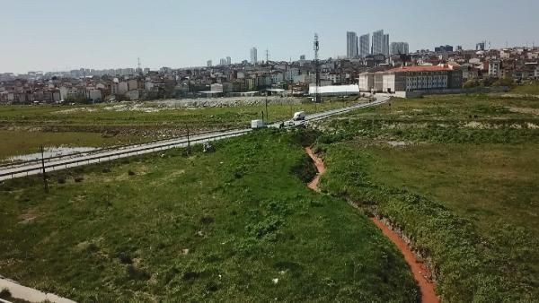 Rezalet giderek yayılıyor! İstanbul'un dereleri rengarenk akıyor turuncu mavi, sarı, yeşil - Resim: 3