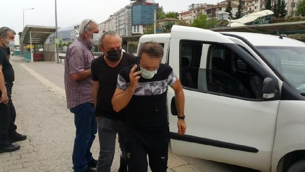 Olay yeri Bursa! KADES butonuna bastı 5 dakikada gelen polisler eski eşinden kurtardı - Resim: 1