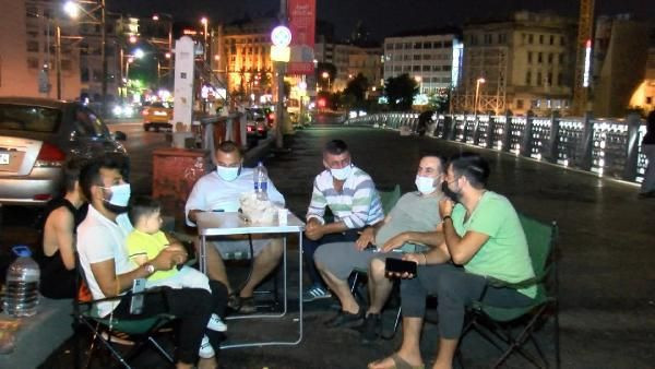 Kısıtlamanın sona erdiği ilk gece! İstanbul'da herkes kendini sahillere, restoranlara attı - Resim: 2