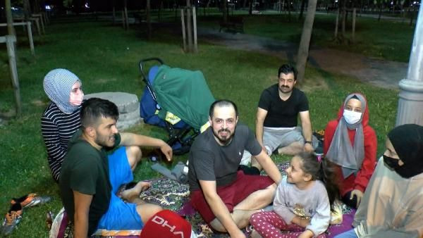 Kısıtlamanın sona erdiği ilk gece! İstanbul'da herkes kendini sahillere, restoranlara attı - Resim: 4