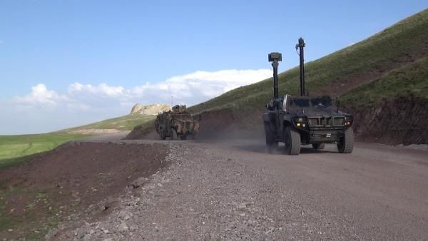 İran sınırında kaçak geçişlere karşı güvenlik üst seviyede! Kuş uçurtulmuyor - Resim: 4