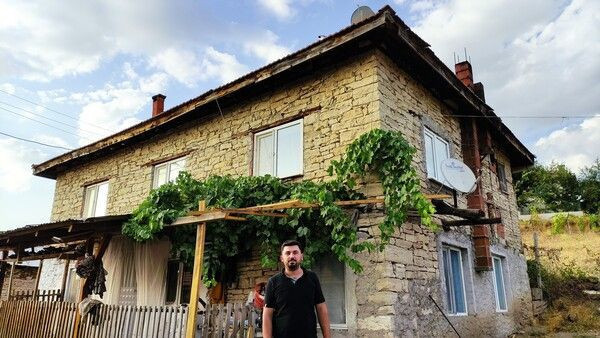 Bursa'da gören hayran kaldı! Ömürlerine ömür katıyorlar: 300 yıla kadar ömrü olur - Resim: 3