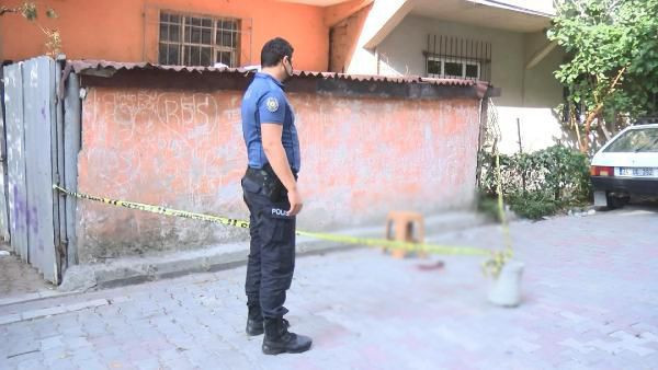 Esenyurt'ta bodruma saklandı! Evden çıkan eski sevgilisini göğsünden bıçakladı - Resim: 3