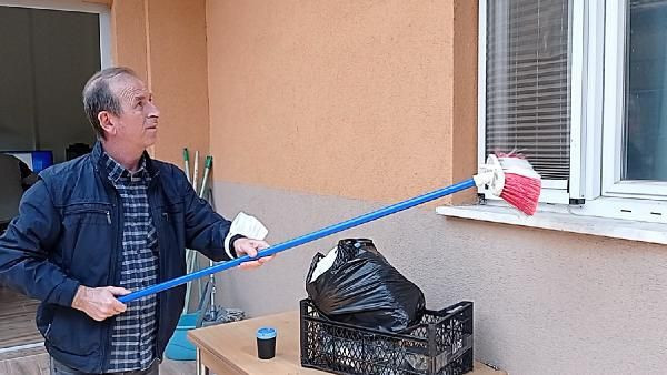 Düzce'de evleri tırtıl bastı! İlaçlamanın faydası yok vatandaşlar çare bekliyor - Resim: 4