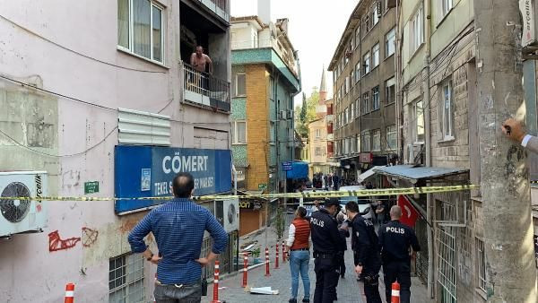 Bursa'da yarı çıplak halde ortalığı birbirine kattı! Küfredince olanlar oldu - Resim: 1