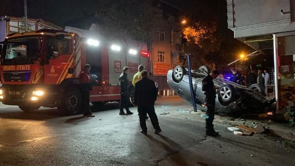 Sancaktepe'de tartıştığı kişilerin üzerine sürdüğü otomobil takla attı! Sürücü koşarak kaçtı - Resim: 3