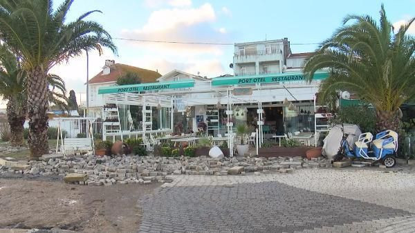 Tsunami gibi! Dev dalgalar Büyükada'yı böyle vurdu - Resim: 2