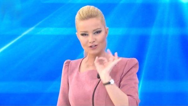 Sadakatsiz Kanunsuz Topraklar Masterchef Esra Erol Müge Anlı'ya fark attı! Reytingde zirve bakın kimin oldu - Resim: 3