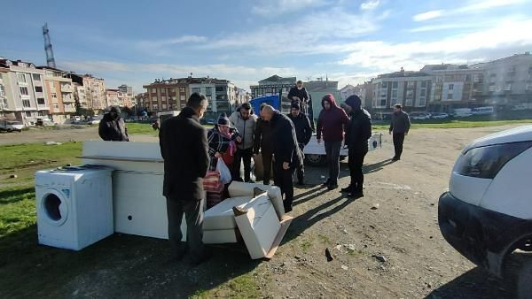 İstanbul'da iki eşli adam küs olduğu eşiyle tekrar barışınca sevgilisini sokağa attı! - Resim: 2