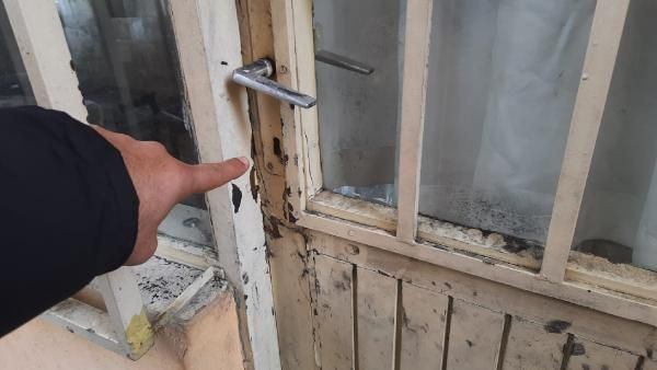 Kocaeli'de yatak odasından gelen seslere koştu! Sonu korkunç bitti: Kapıyı açtığımda pantolonu inikti - Resim: 2