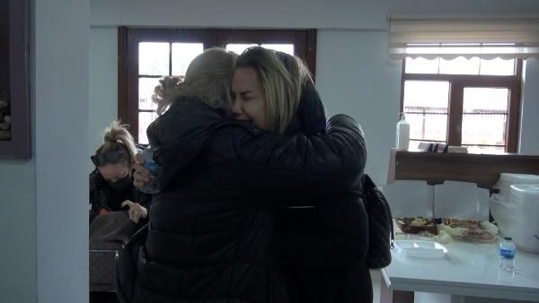 Şafak Mahmutyazıcıoğlu'nun eski eşi Benan cenazesine geldi mi? Ece Erken perişandı - Resim: 3