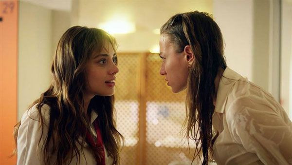 Yeni dizisi Duy Beni olay yaratmıştı! Rabia Soytürk'ün estetiksiz hali görenlere "Bu kim" dedirtti - Resim: 3