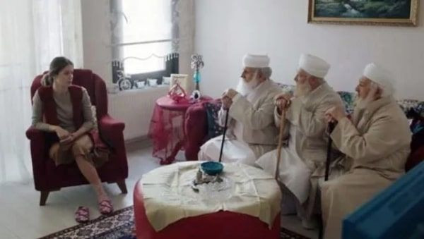 TV8 Kırmızı Oda dizisinde Burcu Biricik'in babasını bakın kim oynayacak - Resim: 4