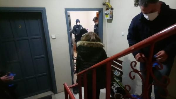 Düzce'de vahşet! Eşini boğazını kesip öldürdükten sonra intihar etti - Resim: 3