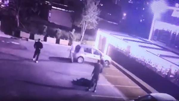 İstanbul'da korkunç görüntü! Kadına çiçek gönderince... - Resim: 3