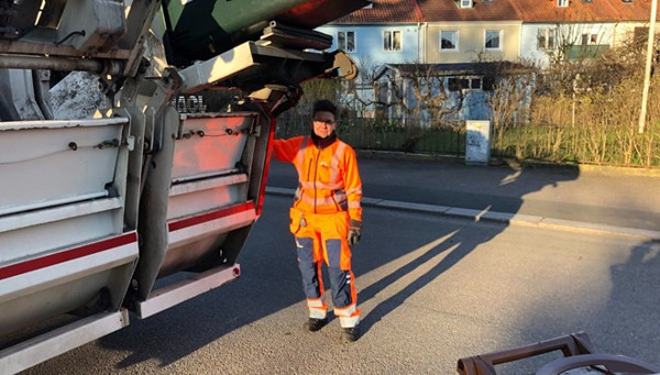 Bir zamanlar belediye başkanıydı şimdi çöpçü oldu: Kimse beni üzmüyor - Resim: 0