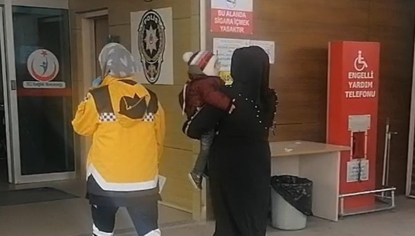 Bursa'da her şey oyun oynarken bir anda oldu! 2 yaşındaki çocuğun midesinden bakın ne çıktı - Resim: 0