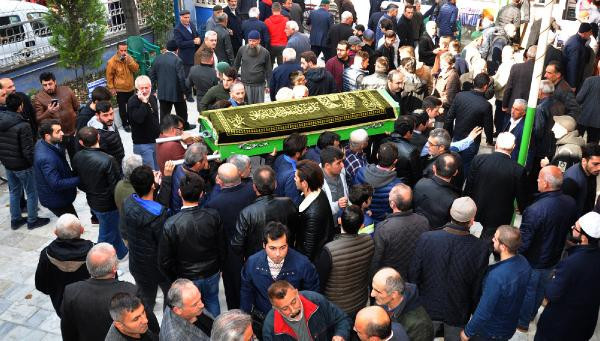 Batan gemide kahreden detay! Cesedi kaybolmasın diye kendini yatağa bağlamış - Resim: 3