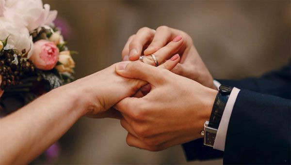 Bunu daha önce duymamıştınız! Nişan yüzüğünüz kişiliğiniz hakkına bilgi veriyor - Resim: 1