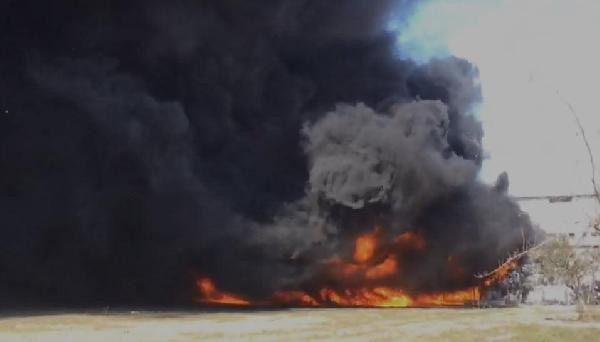 Alev alev yanıyor! Manisa'da dumanlar gökyüzünü sardı - Resim: 1