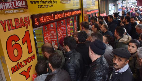 Sağanak bile zengin olma hayallerini engellemedi! - Resim: 1