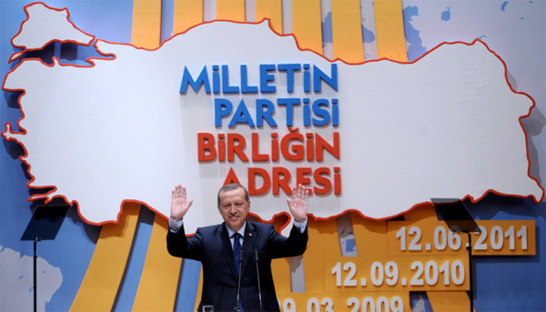 Önce CHP'yi sonra bakanları fırçaladı... - Resim: 1