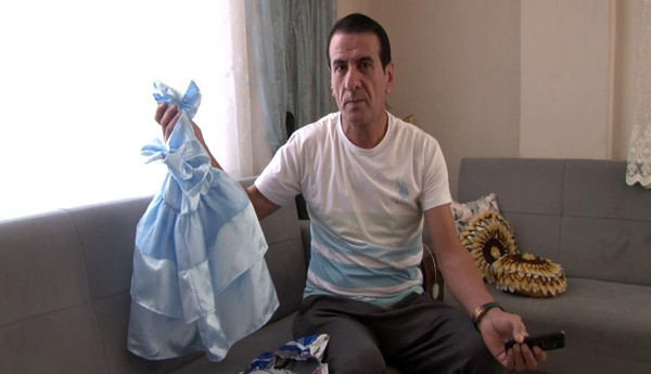 İnternetten elbise siparişi verdi! Gelen ürünü görünce inanamadı - Resim: 0