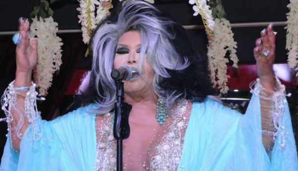 Bülent Ersoy 16 odalı malikane satın aldı! Fiyatı içinse öyle bir yorum yaptı ki - Resim: 3