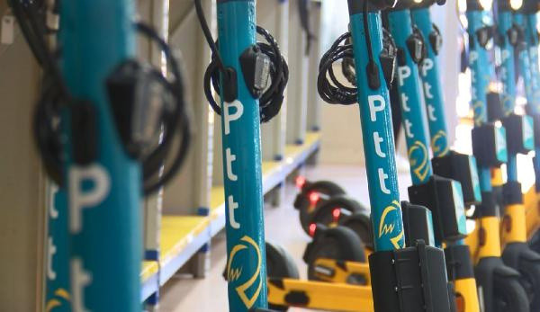 Bugün başladı! İstanbul'da elektrikli scooter'lı postacı dönemi - Resim: 0