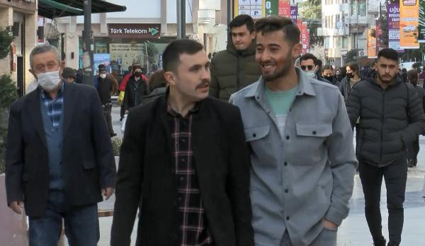 Prof. Dr. Özgür Enginyurt geçmişi hatırlattı! "Karadenizli 'aşı oldum hasta olmam' diyor" - Resim: 0