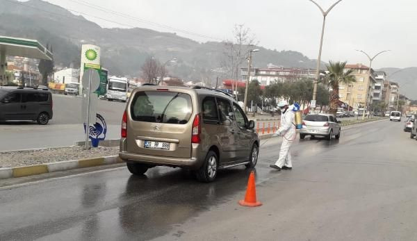 Bazı illere girişte koronavirüs çevirmesi başladı! Kütahya ve Denizli'den ilginç haber - Resim: 2
