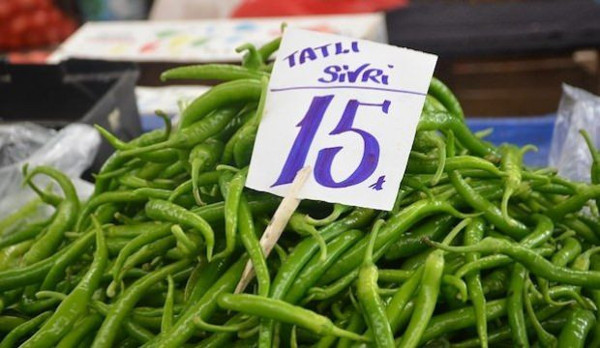 Fiyatı düşmeyen tek sebze sivribiber oldu! Sivri biberin fiyatı kaç - Resim: 0