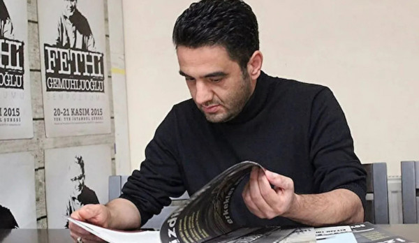 Usta edebiyatçı Bülent Parlak hayatını kaybetti! Son paylaşımı yürekleri burktu - Resim: 0