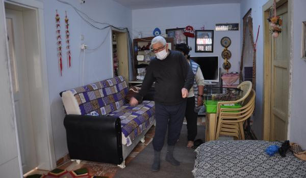 Olay yeri Gaziantep! 'Korona testi yapacağız' yalanıyla girdikleri evde yaşlı çifti darp ettiler - Resim: 1