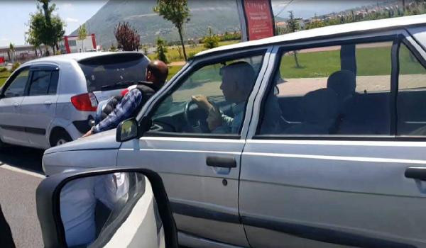 'Yok artık' dedirten görüntü! Çekme halatı yerine... - Resim: 1