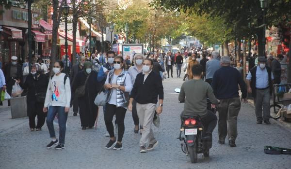 Sağlık Bakanı Fahrettin Koca'nın dikkat çektiği illerden! Eskişehir'de vaka artıyor - Resim: 1