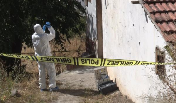 Ankara'da vahşet elleri kelepçeli, ağzı bantlı olarak ölü bulundu - Resim: 4