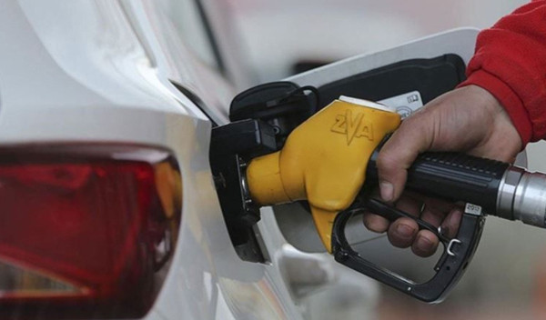 Elektrik ve akaryakıta zam geliyor! Faturalar artacak: CHP'li Ahmet Akın duyurdu - Resim: 0