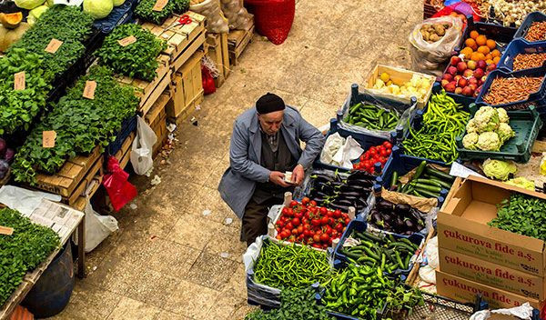İstanbul'da yarın hangi semt pazarları kurulacak? İşte ilçe ilçe mahalle mahalle tam liste - Resim: 1
