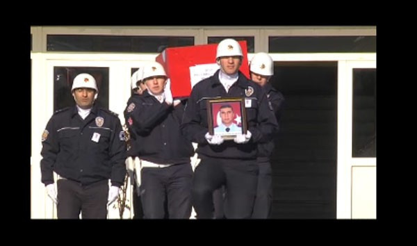 Şırnak'ta şehit olan polis: Aşk bizde 5 harf - Resim: 1